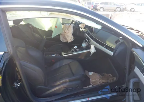 2019 Audi A5 45 Premium z USA, uszkodzony, nr VIN WAUTNAF5XKA079565